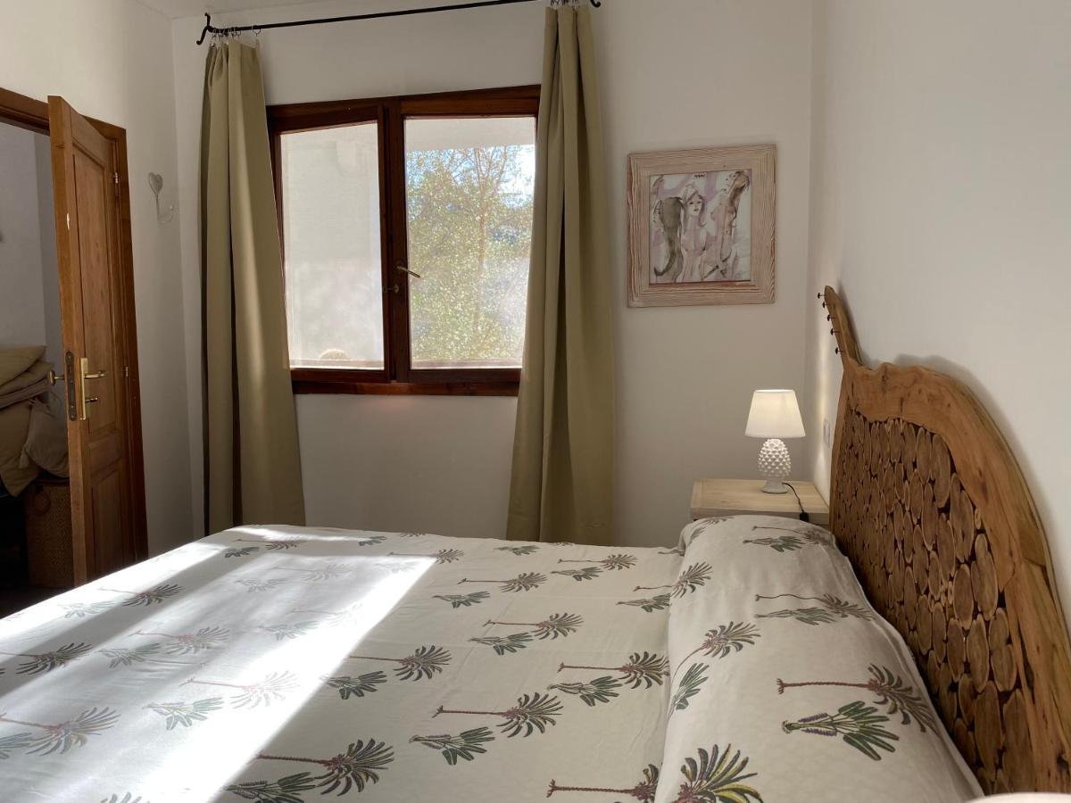 Casa Vacanza Malcusa San Pantaleo Exterior foto